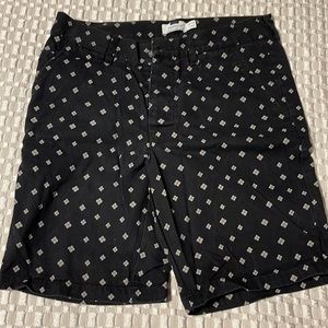 Top man medium sized shorts -  black with small diamond shaped pattern